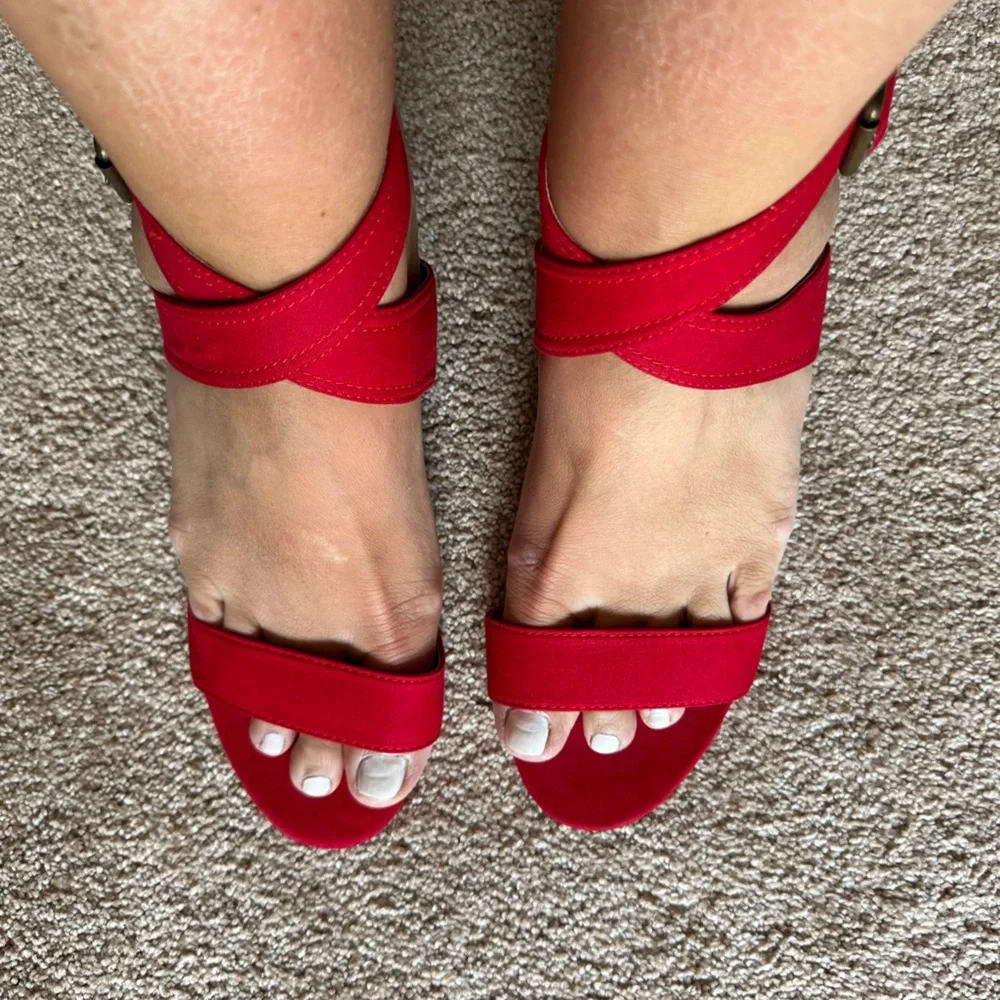Journee Collection Size 11 Red Wedge Sandals